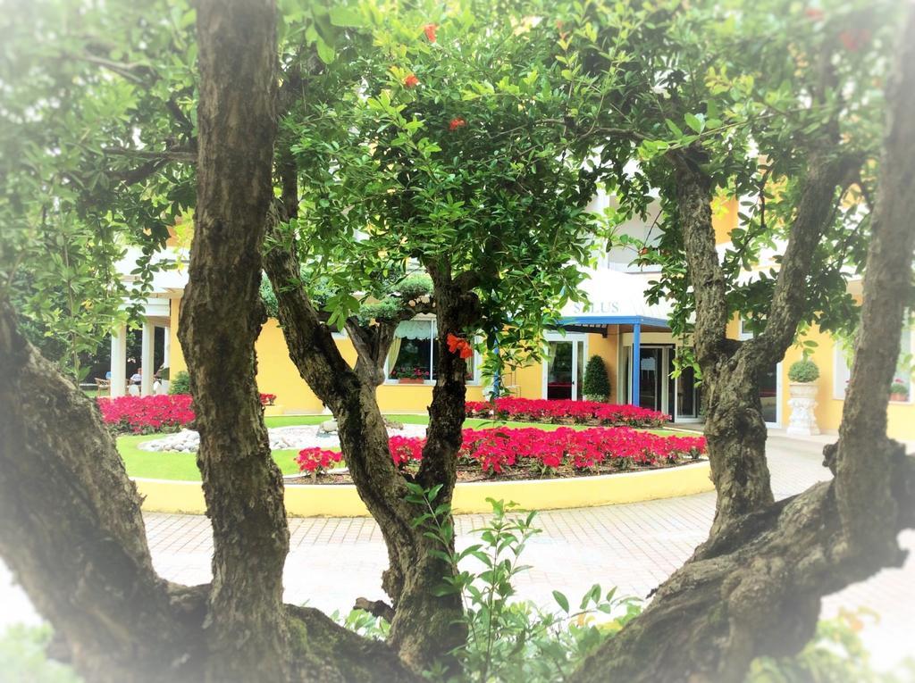 Hotel Terme Salus Абано Терме Екстериор снимка